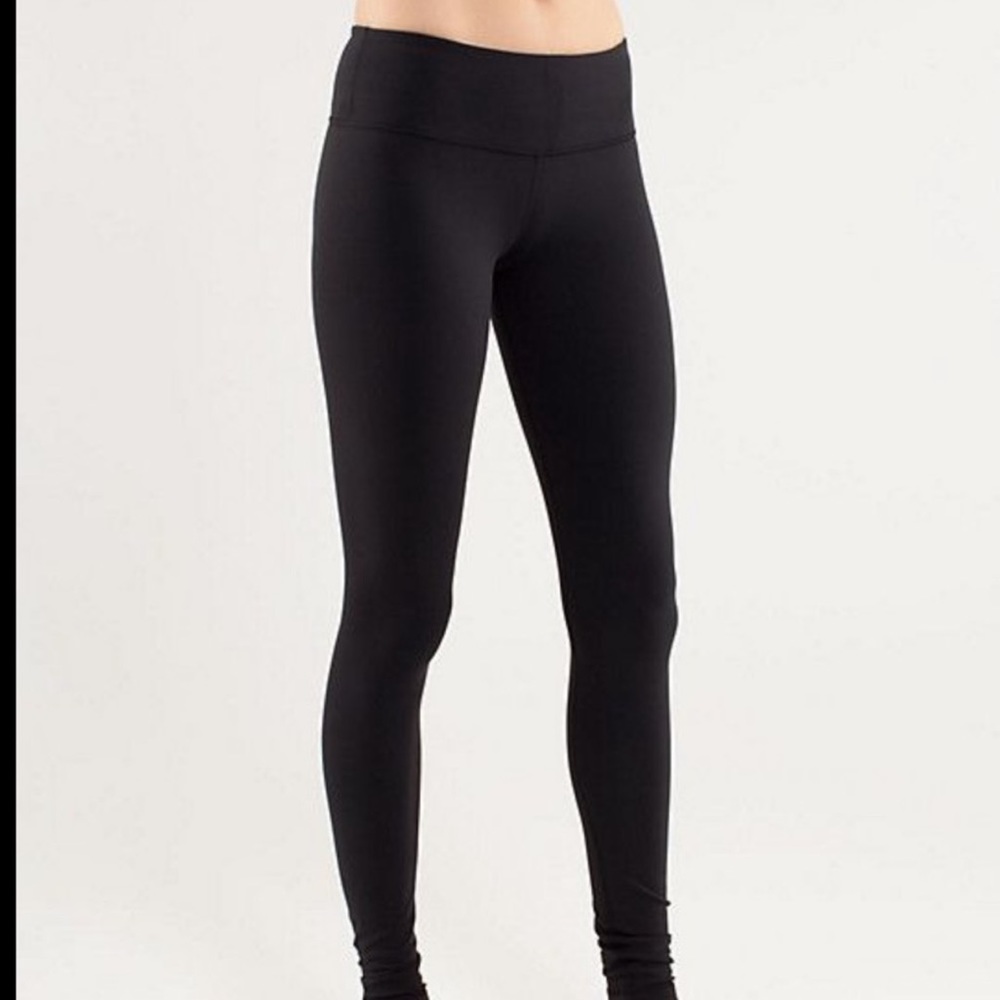 Lululemon 28” Plain Black Leggings